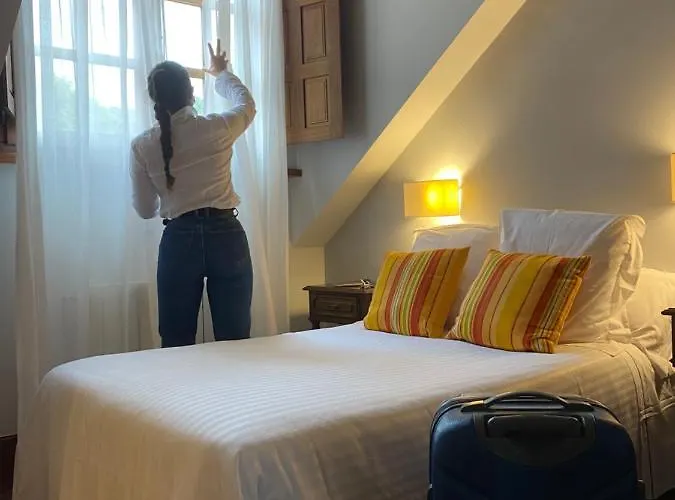 唐帕布罗酒店 Pechón